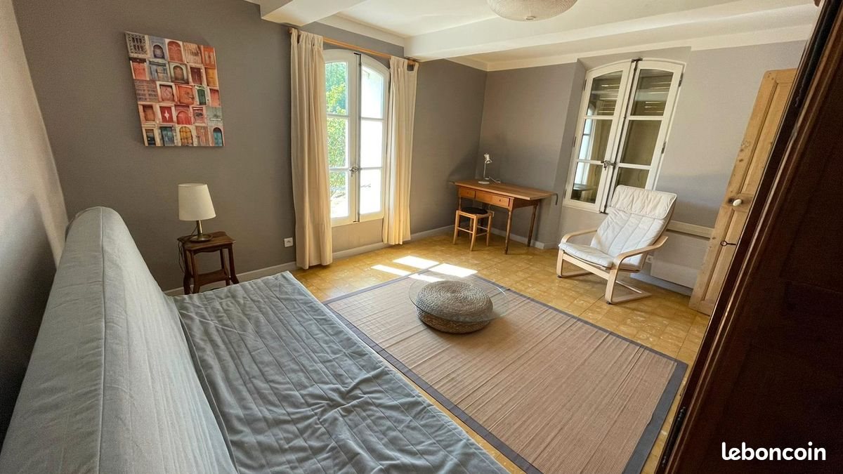 Appartement à louer, 67m², Entraigues-sur-la-Sorgue