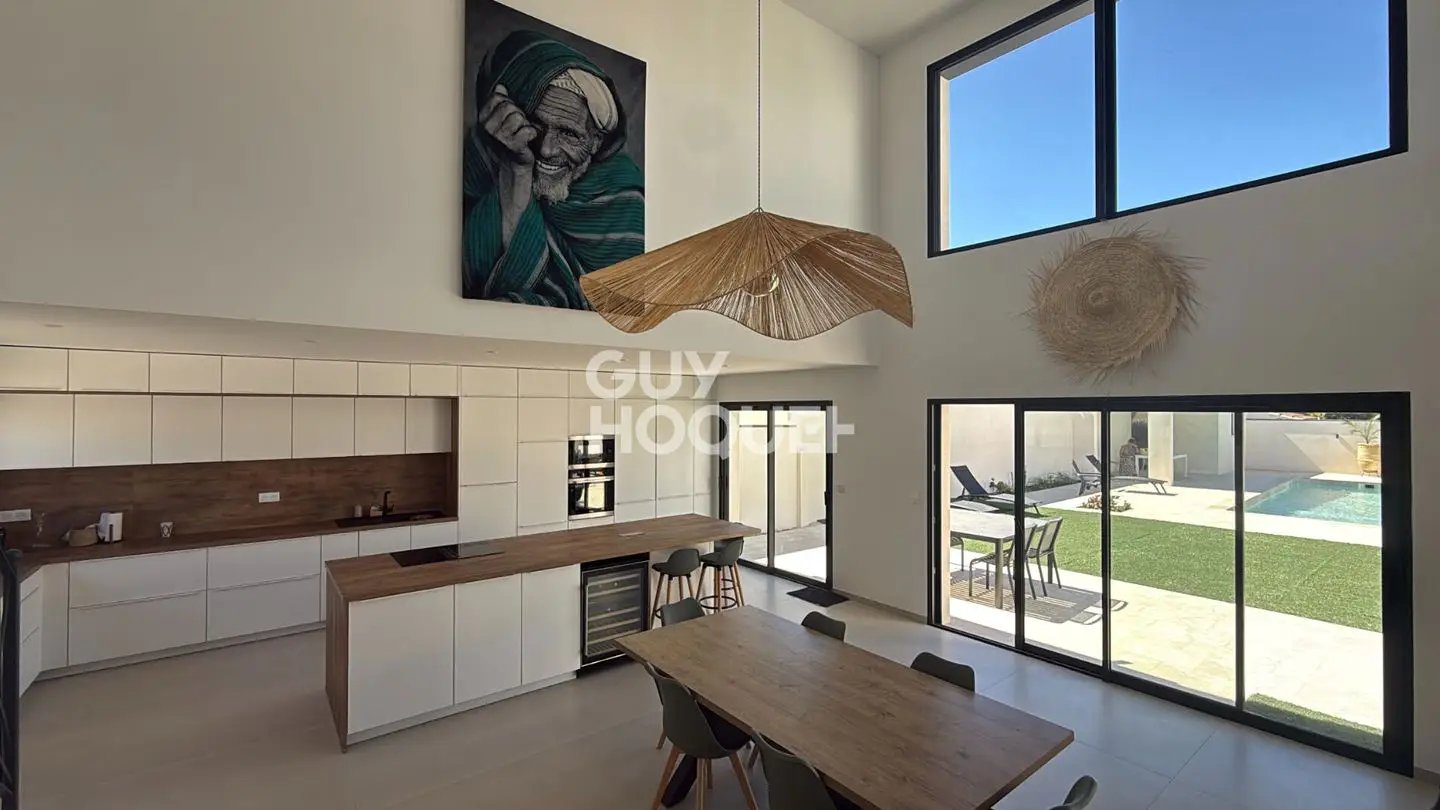Maison à vendre, 195m², L'Isle-sur-la-Sorgue