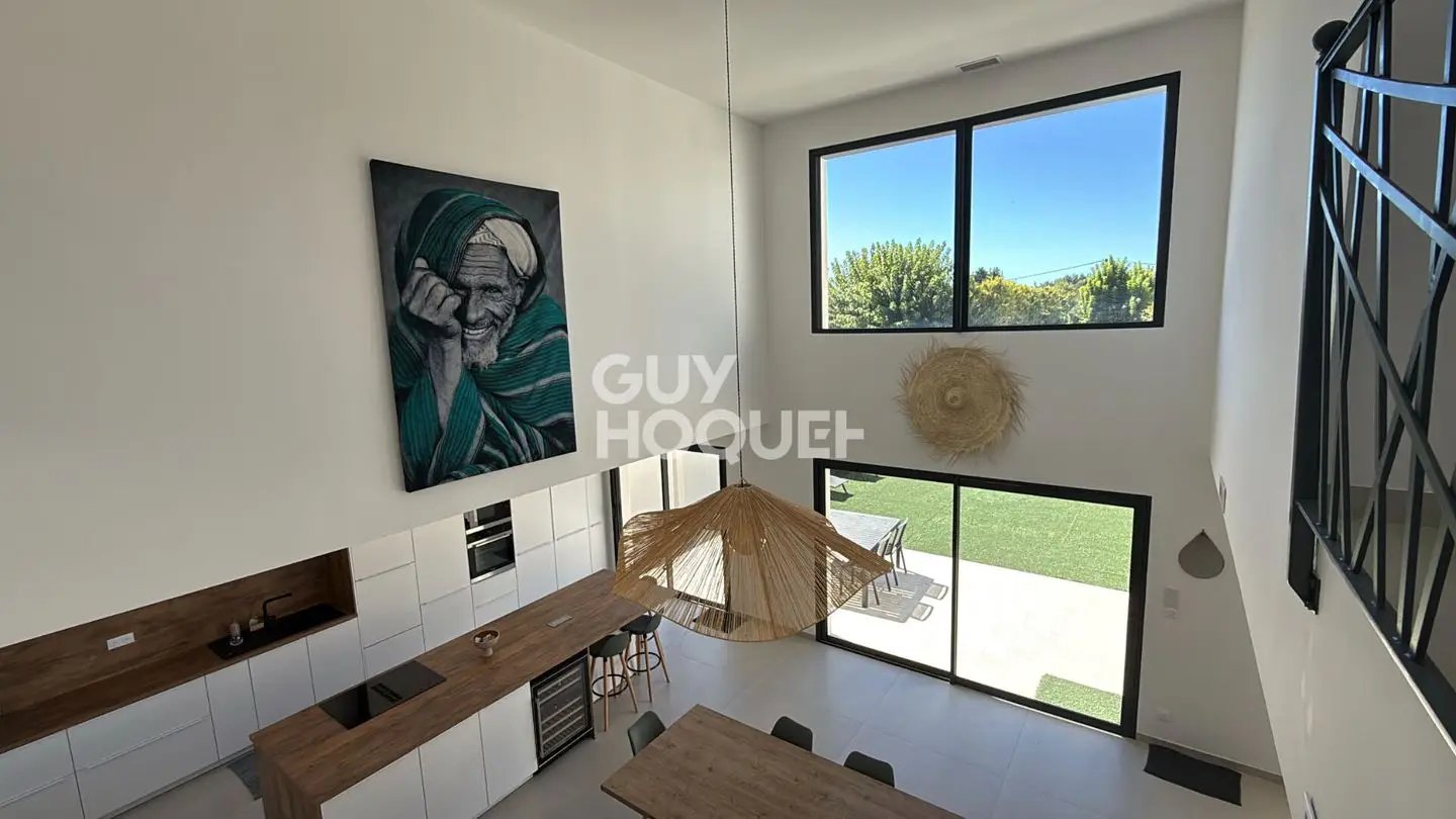 Maison à vendre, 195m², L'Isle-sur-la-Sorgue