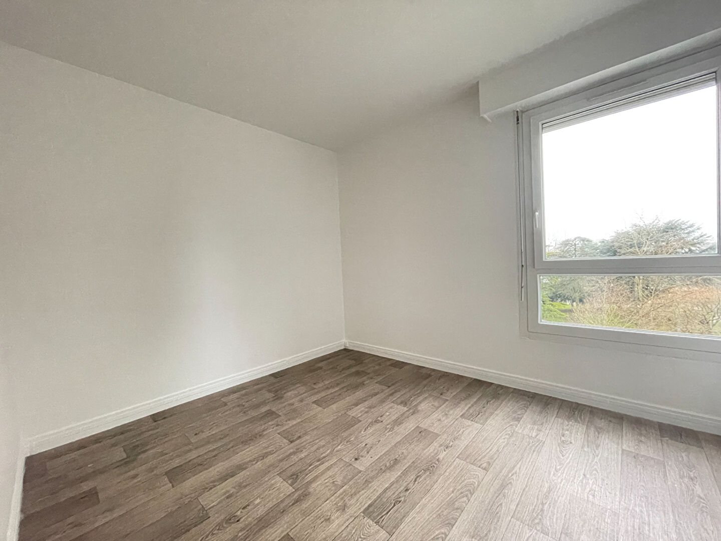 Appartement à louer, 73m², Evry
