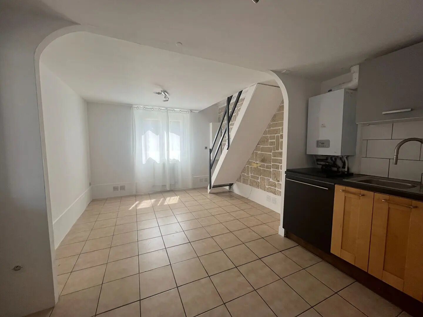 Maison à louer, 35m², Viry-Châtillon
