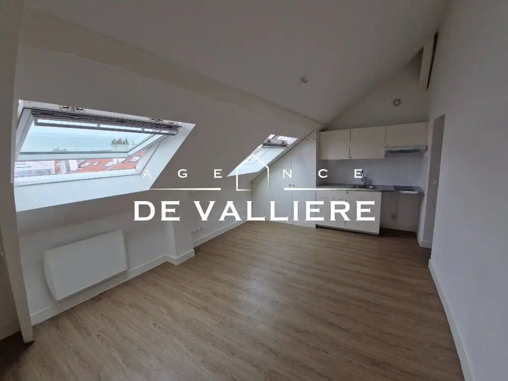 Appartement à louer, 16m², Nanterre
