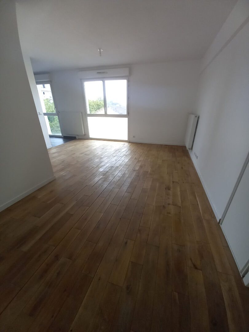 Appartement à louer, 59m², Montreuil