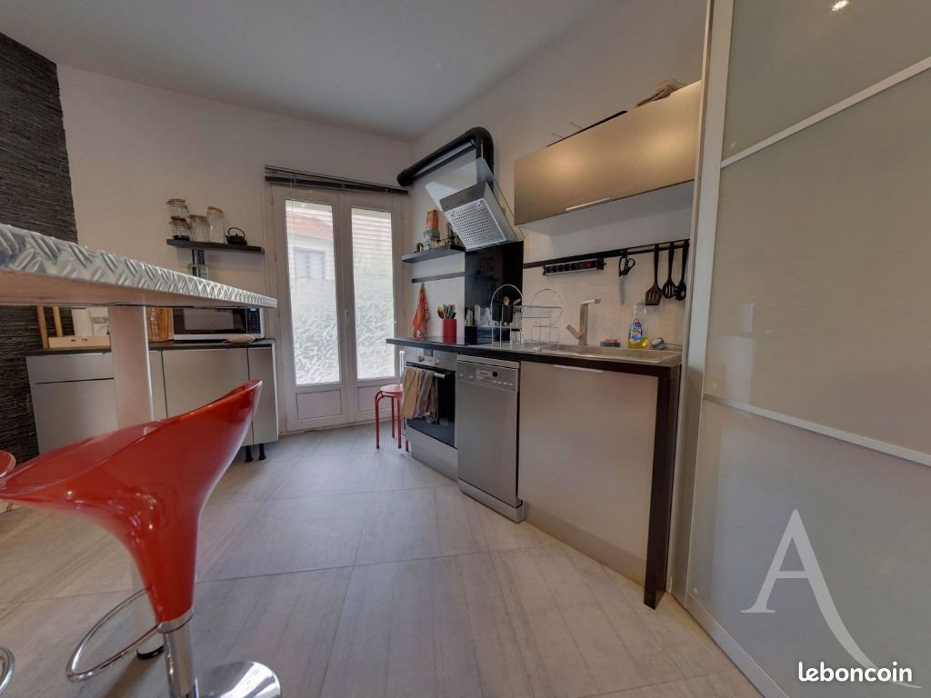 Appartement à louer, 32m², Montreuil