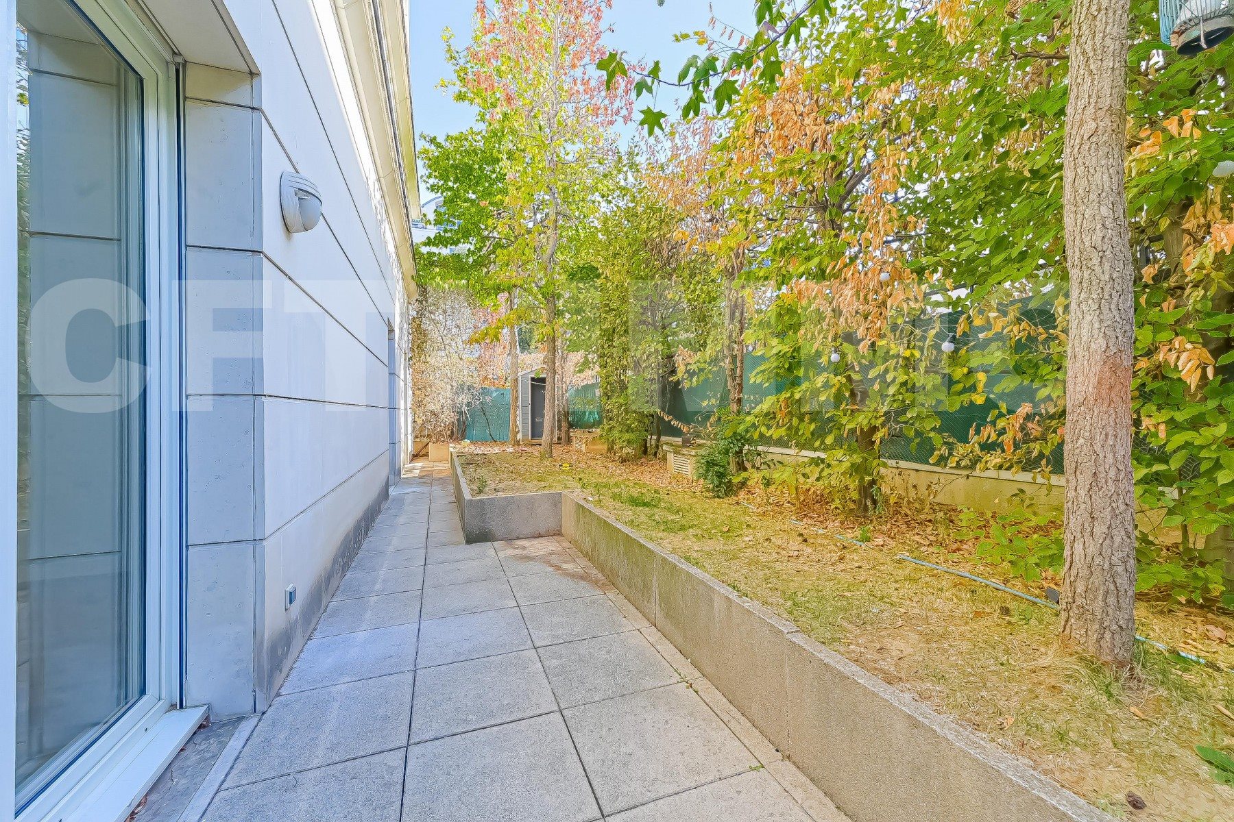 Appartement à louer, 93m², Courbevoie