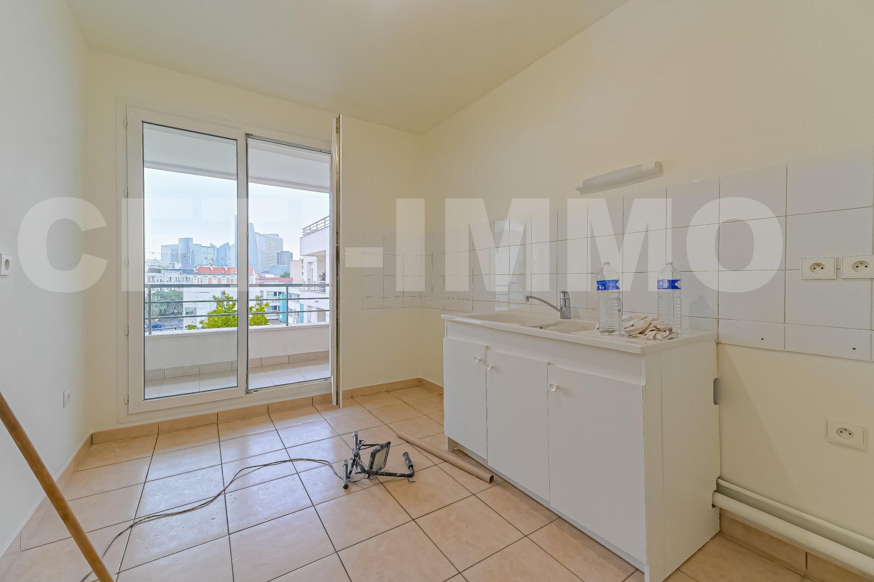 Appartement à louer, 100m², Courbevoie