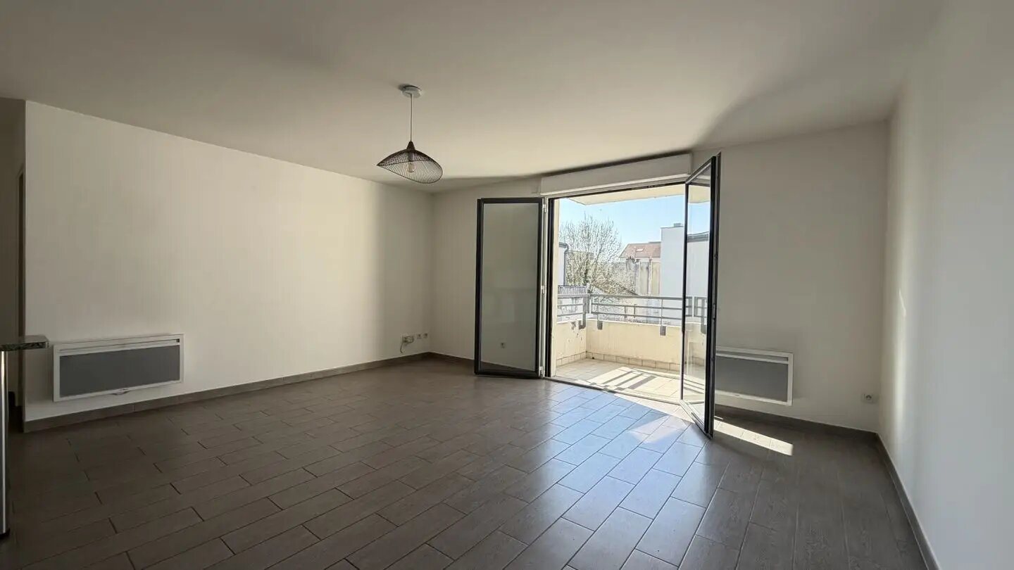 Appartement à louer, 60m², Enghien-les-Bains