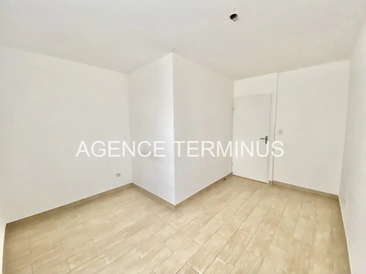 Appartement à louer, 69m², Enghien-les-Bains