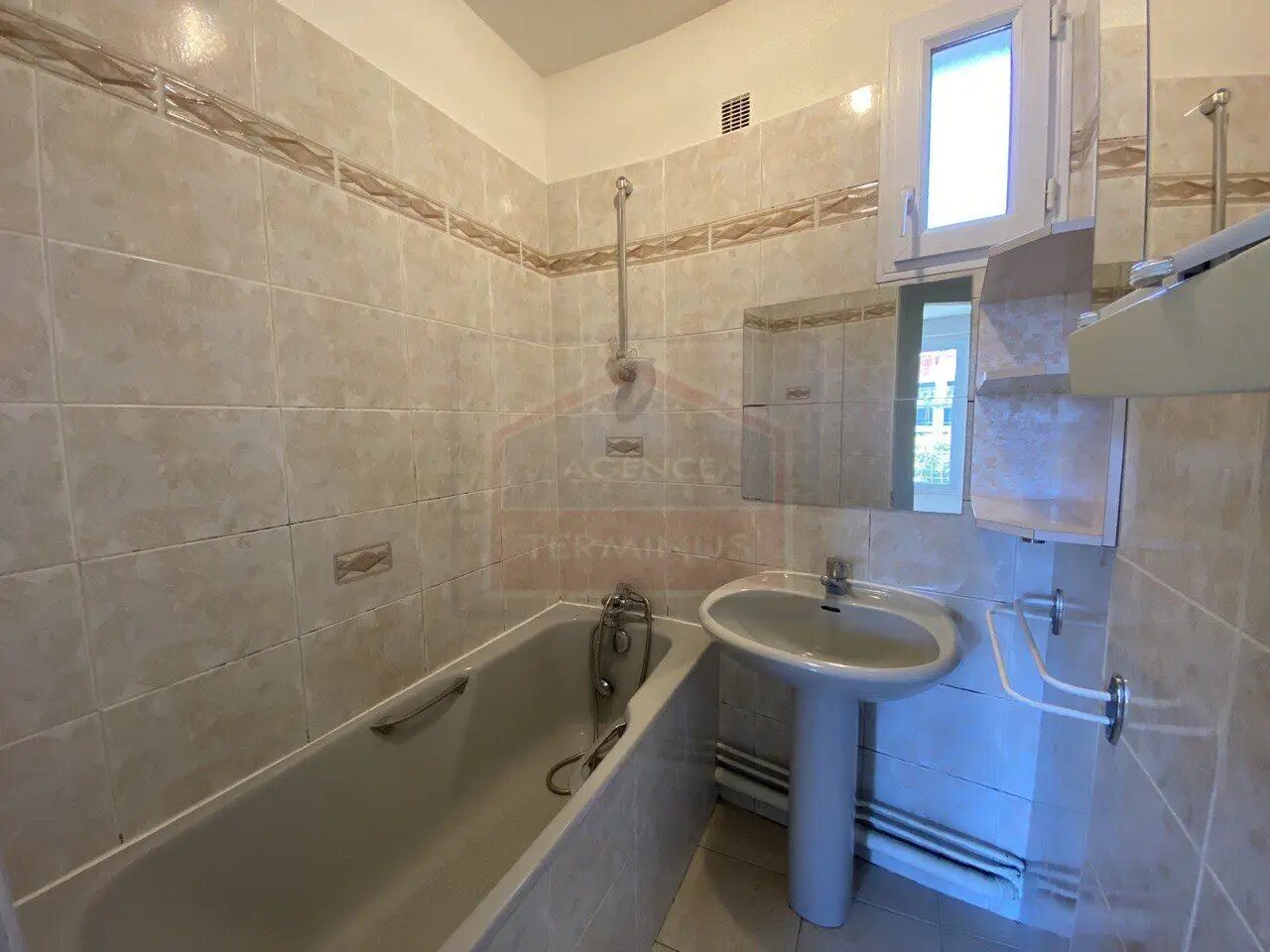 Appartement à louer, 51m², Enghien-les-Bains