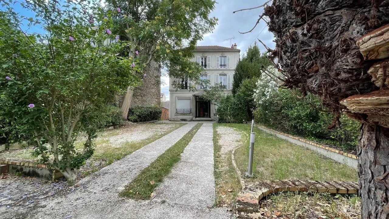 Maison à louer, 164m², Enghien-les-Bains