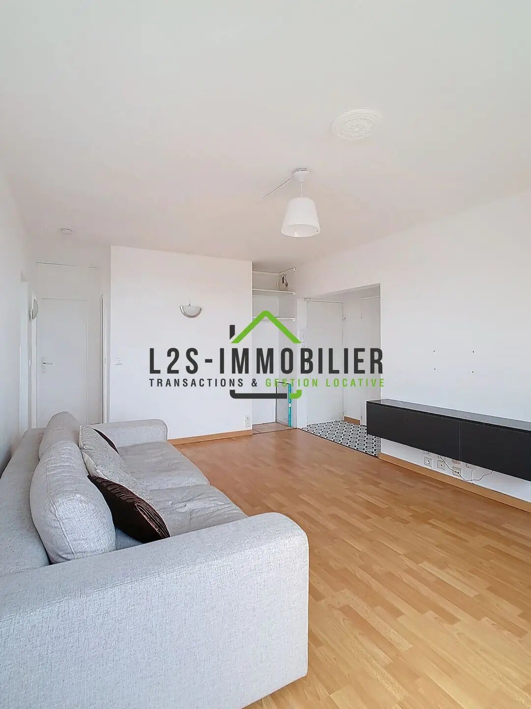 Appartement à louer, 65m², Domont