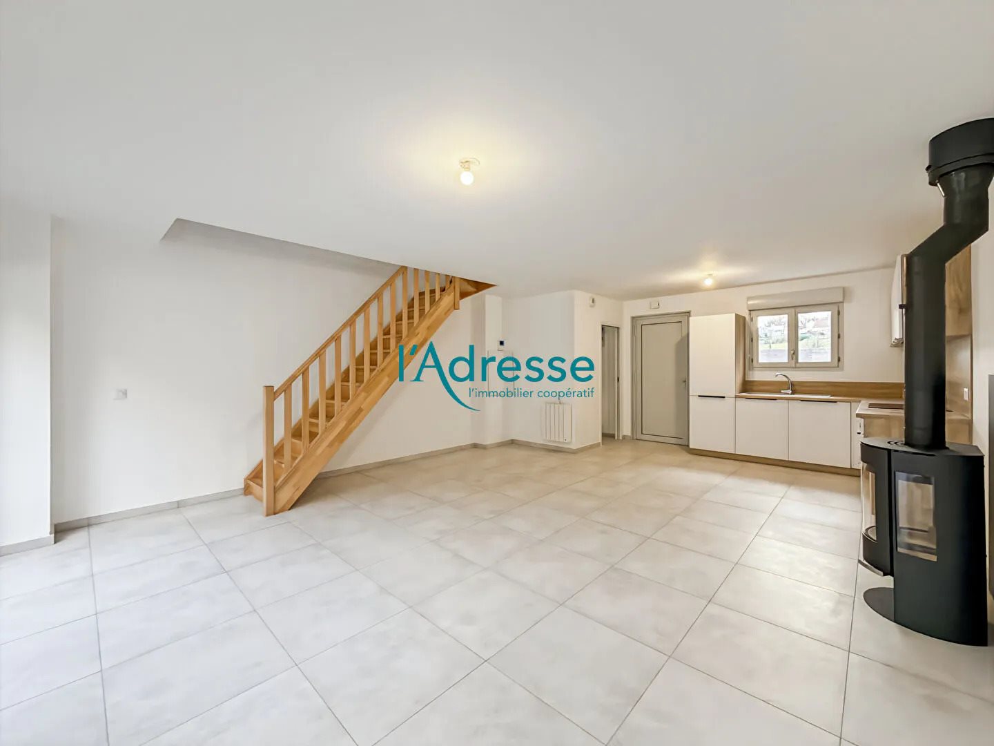 Maison à louer, 71m², Oinville-sur-Montcient