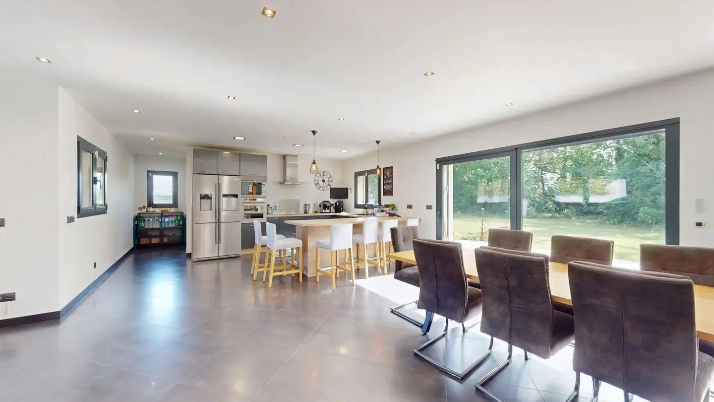 Maison à louer, 260m², Chevry-Cossigny