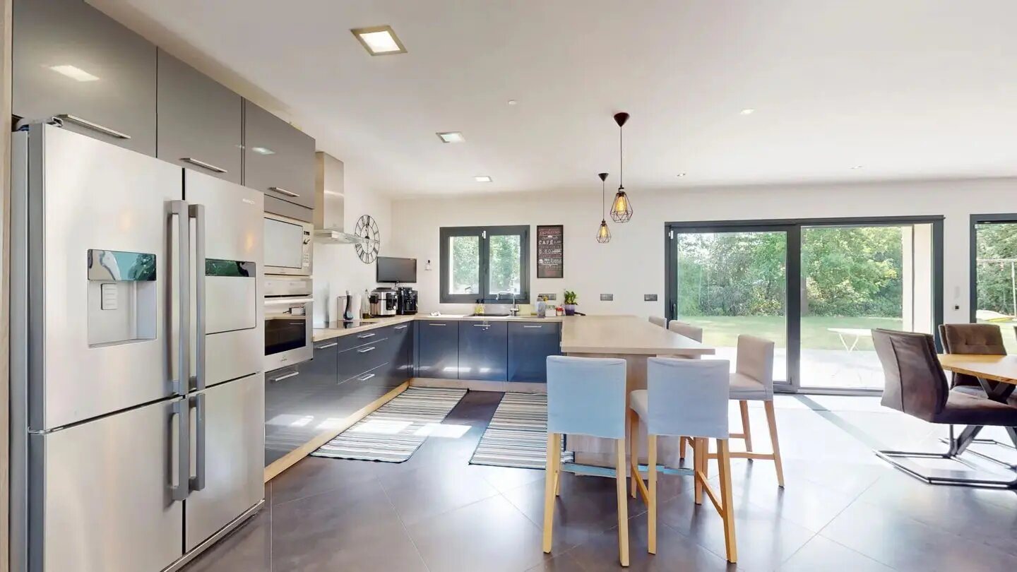 Maison à louer, 260m², Chevry-Cossigny