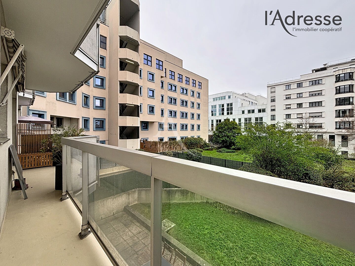 Appartement à vendre, 67m², Suresnes