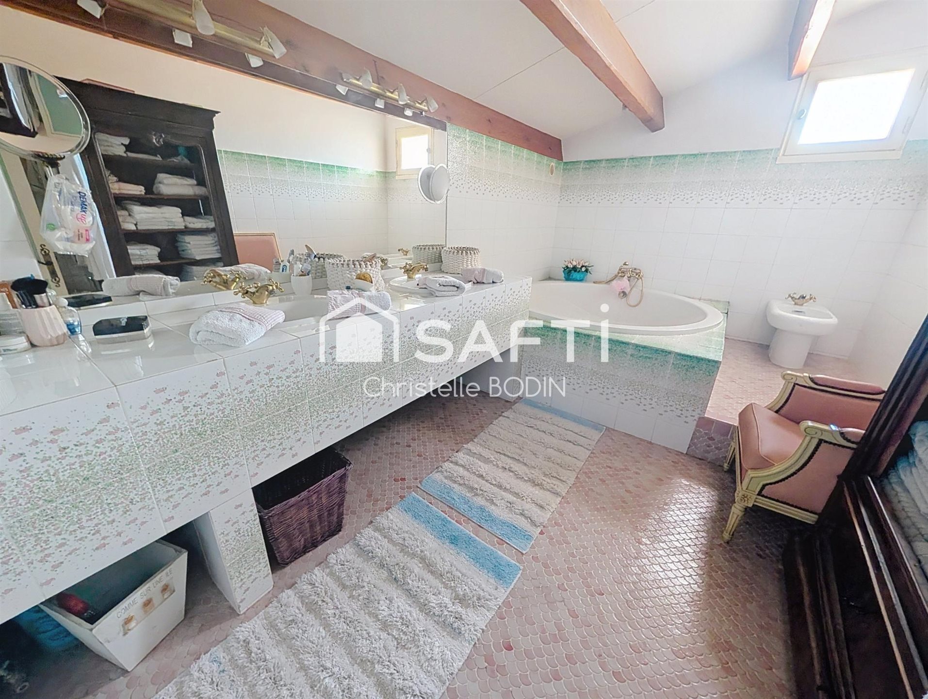 Maison à vendre, 250m², Saint-Jean-de-Liversay