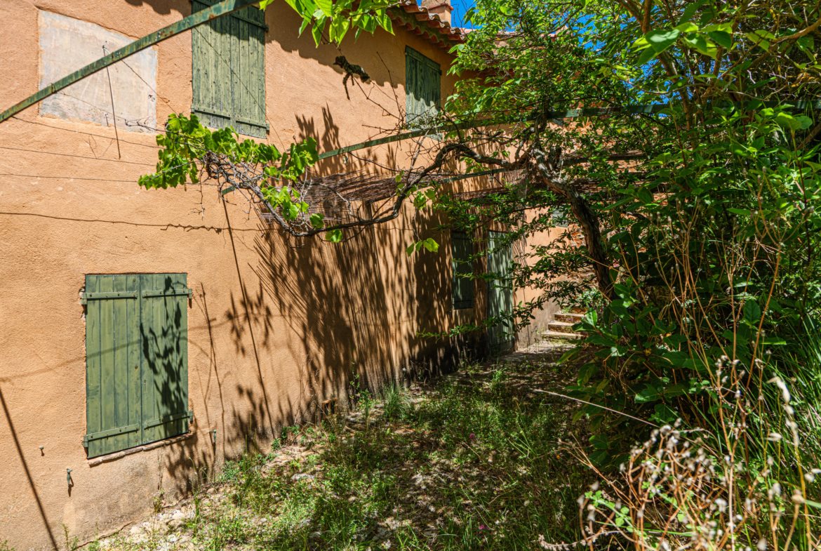 Maison à vendre, 330m², La Crau