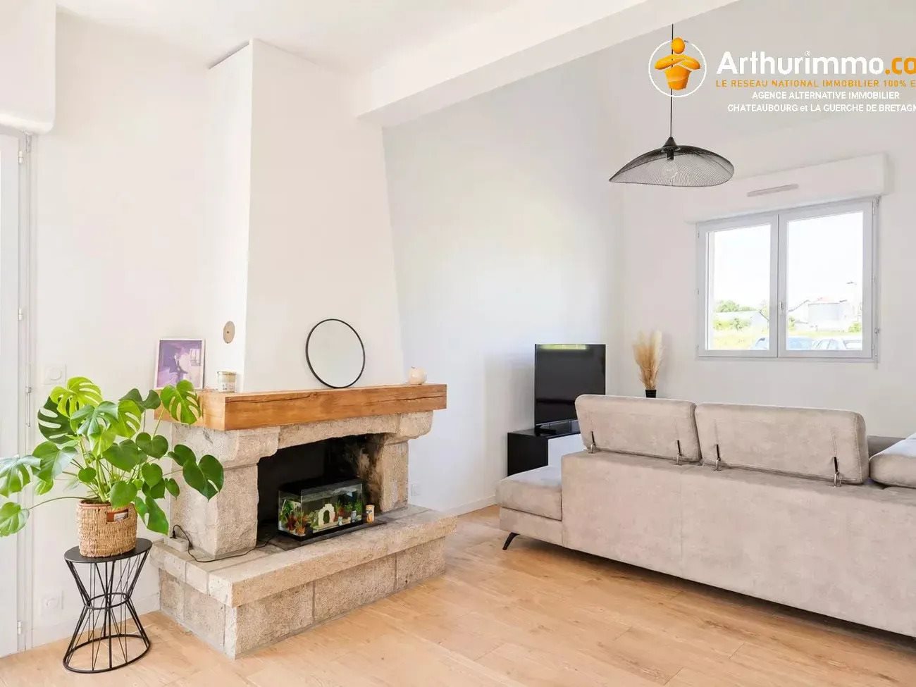 Maison à vendre, 1m², Cornillé