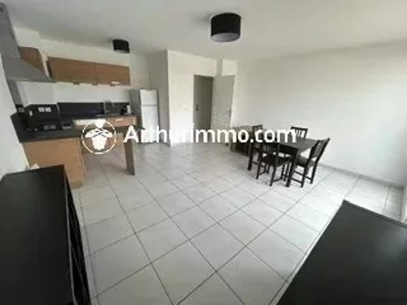 Appartement à louer, NaNm², Savigny-le-Temple