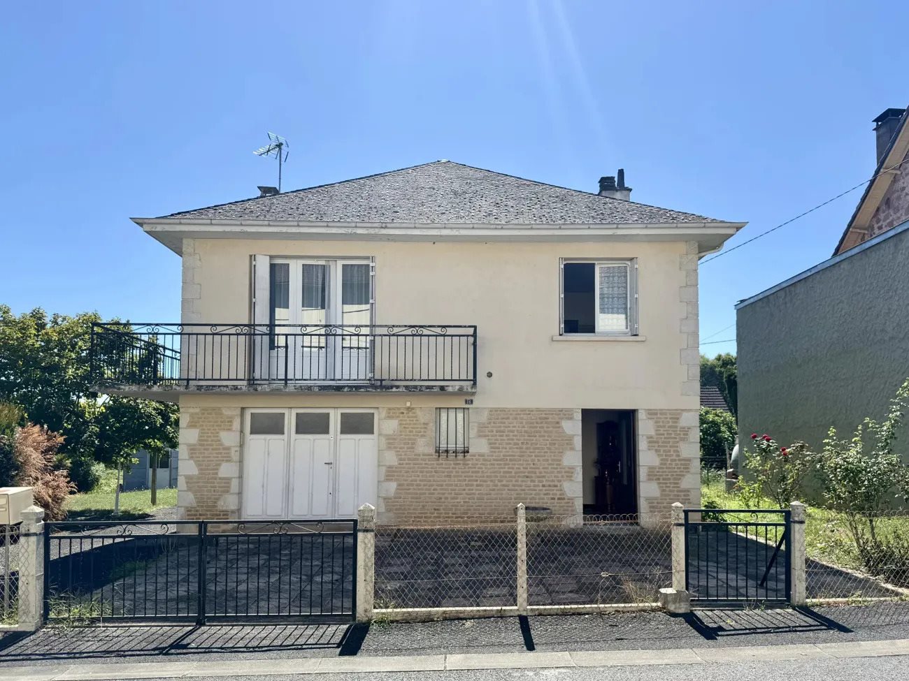 Maison à vendre, NaNm², Objat