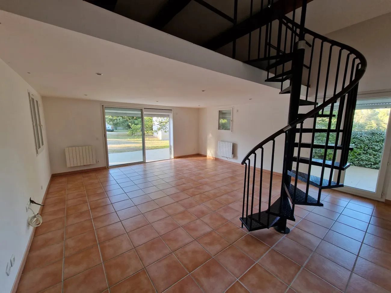Appartement à louer, NaNm², Jouques