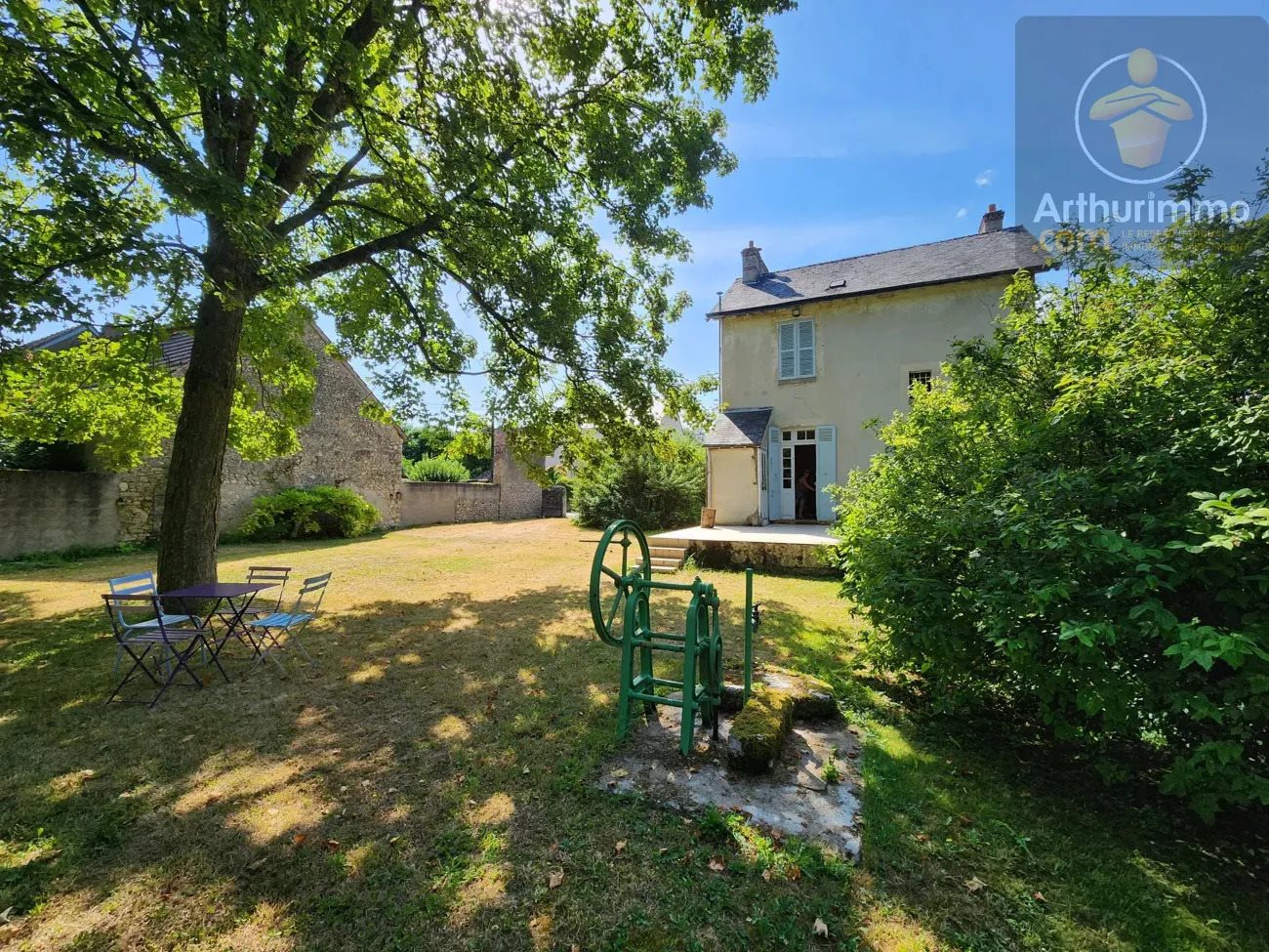 Maison à vendre, NaNm², Avaray