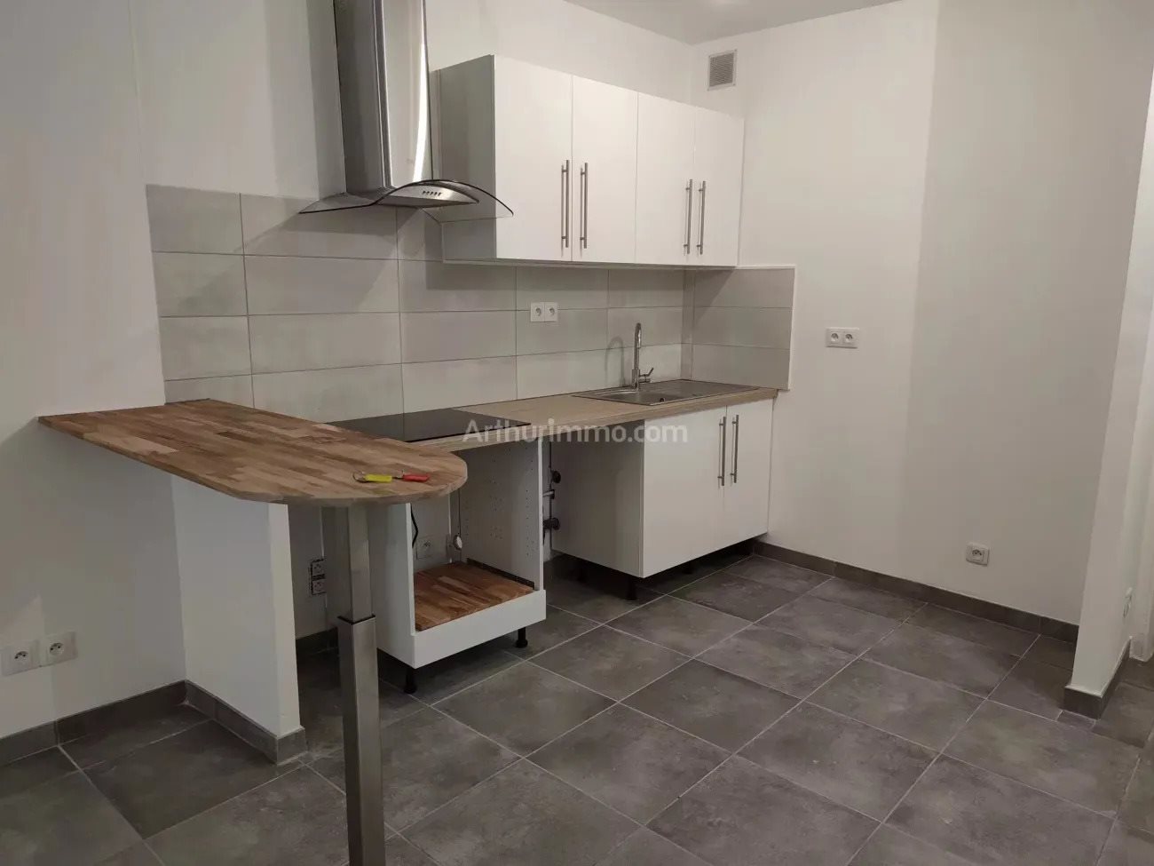 Appartement à louer, NaNm², Aubagne