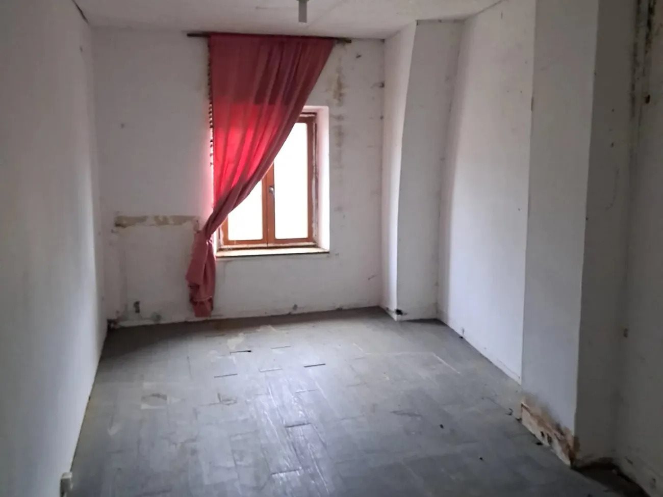 Maison à vendre, 2m², Gespunsart