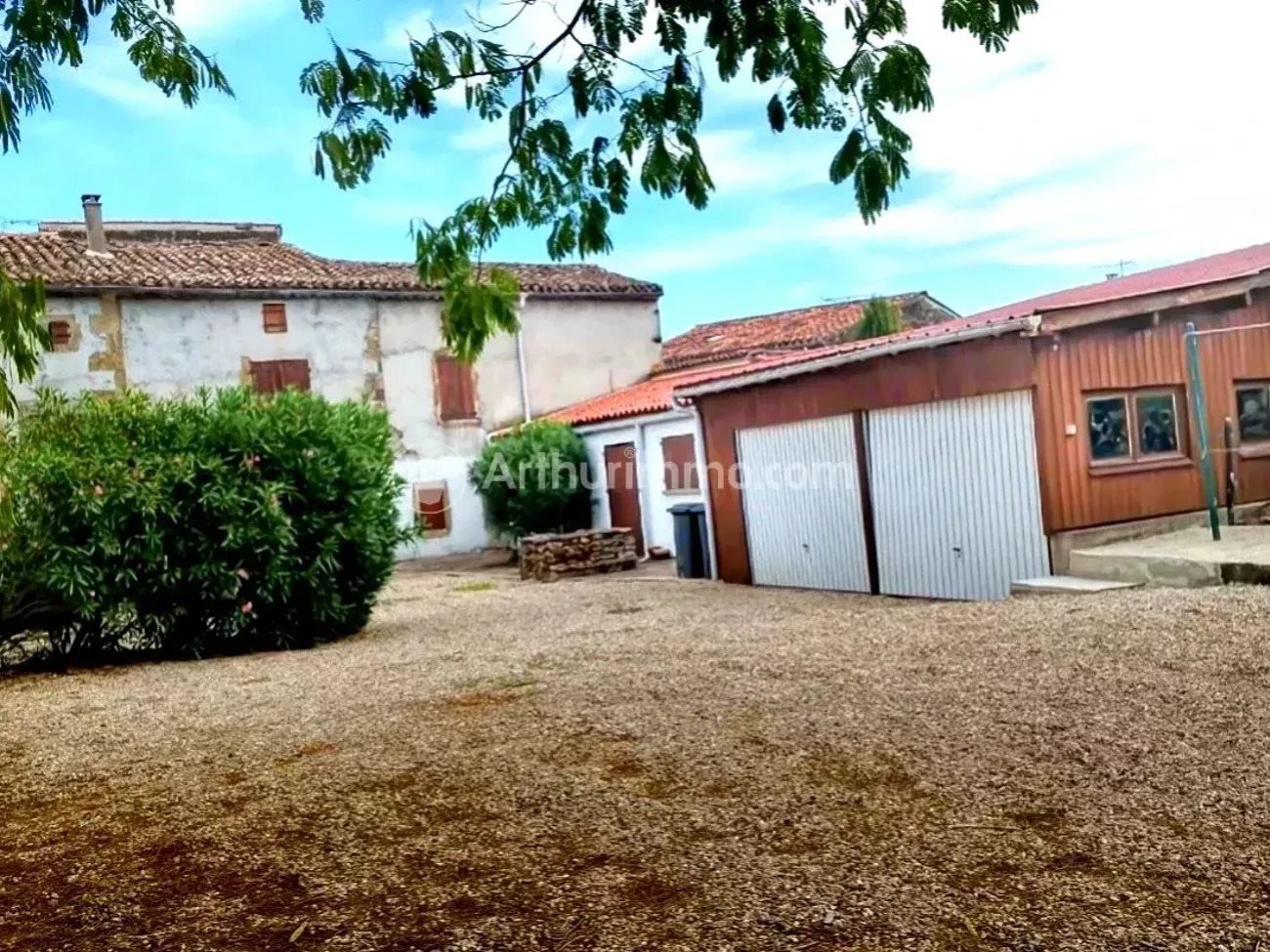 Maison à vendre, 1m², Viviers-lès-Montagnes