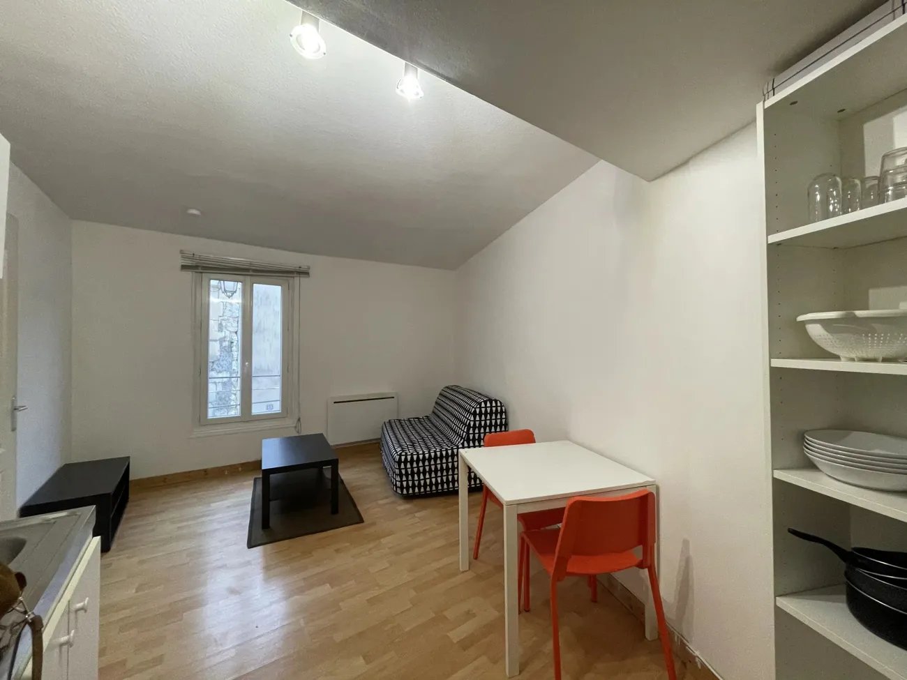 Appartement à louer, NaNm², Niort