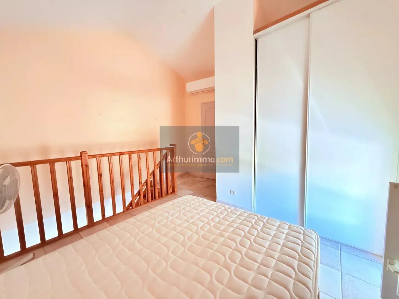 Appartement à louer, NaNm², Bollène