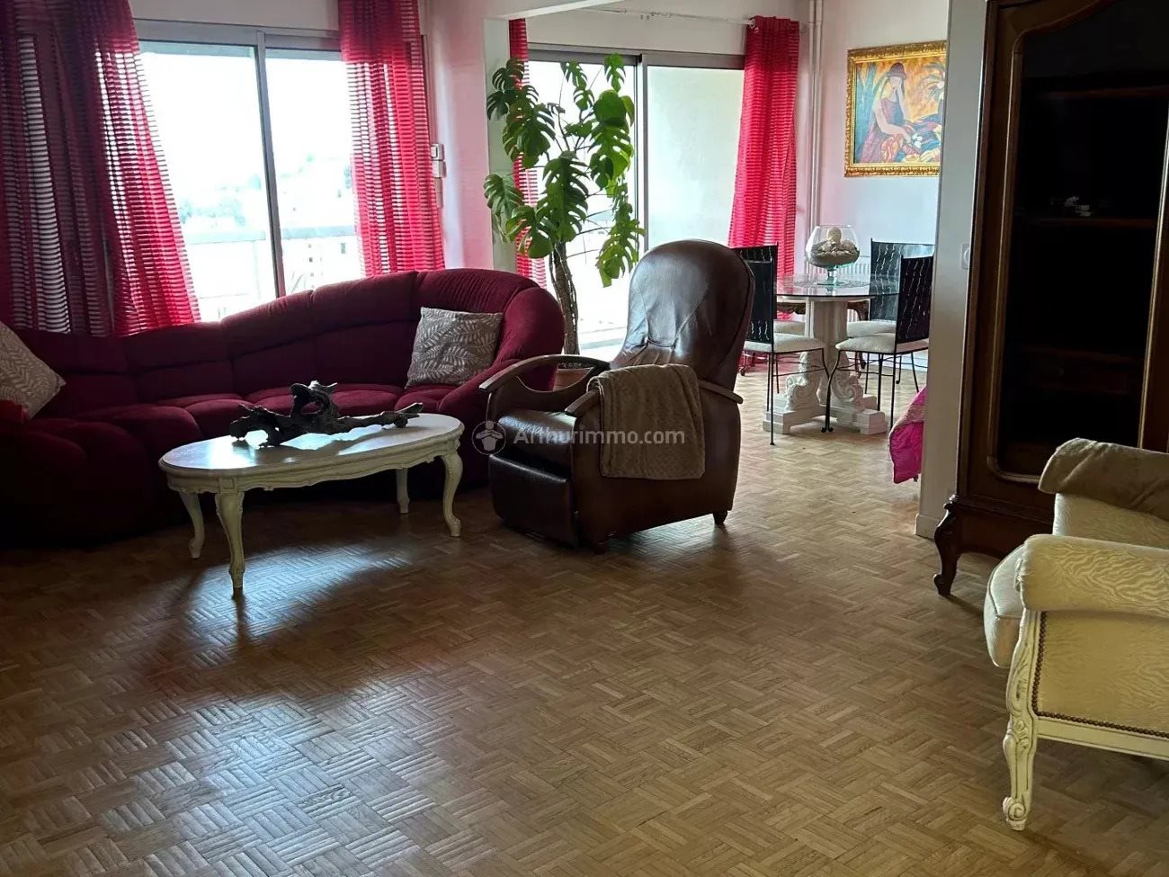 Appartement à louer, NaNm², Bron