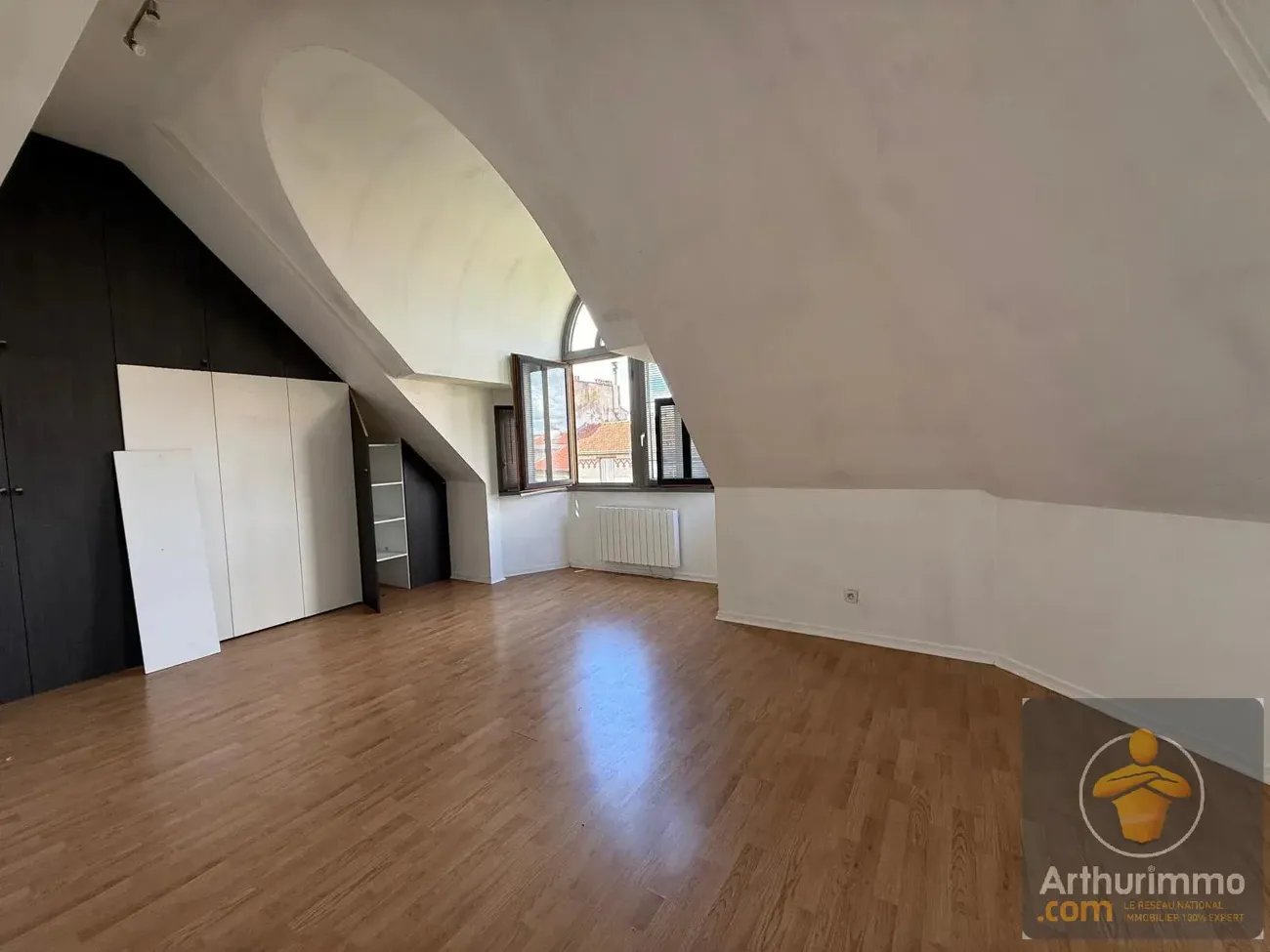 Appartement à vendre, NaNm², Chelles