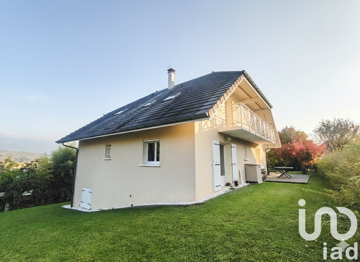 Maison à vendre, 212m², La Biolle
