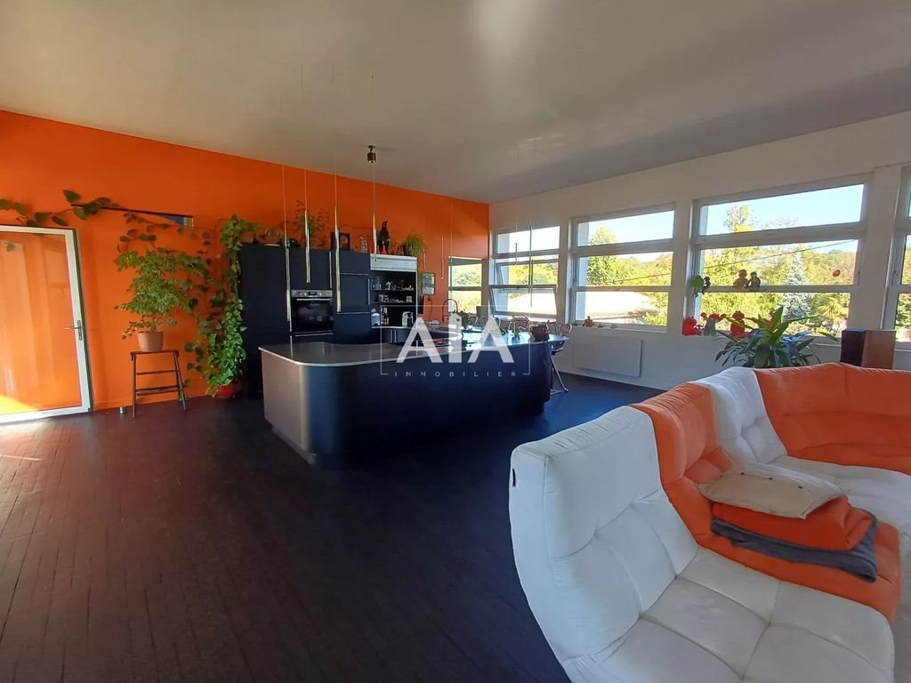 Appartement à vendre, 239m², Ruelle-sur-Touvre