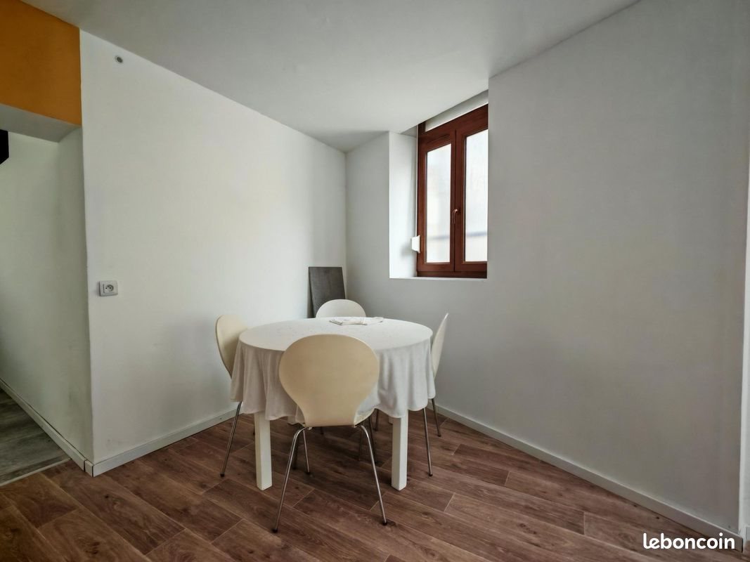 Appartement à vendre, 200m², Avesnes-sur-Helpe