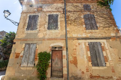 Maison 208 m² · à Auvillar · 208 m² · 90 000 €