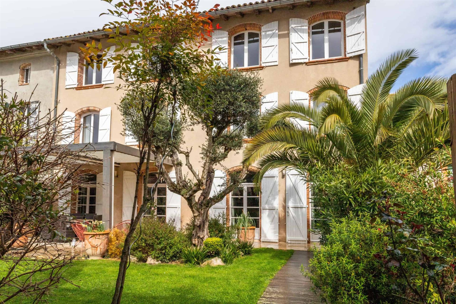 Maison à vendre, 333m², Saint-Nicolas-de-la-Grave
