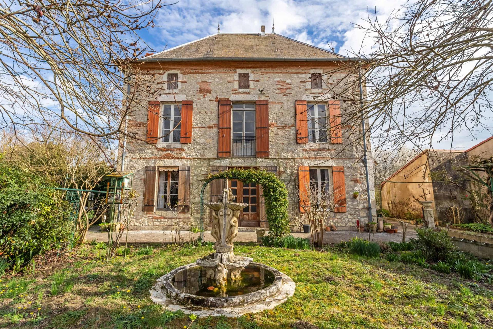 Maison à vendre, 165m², Agen