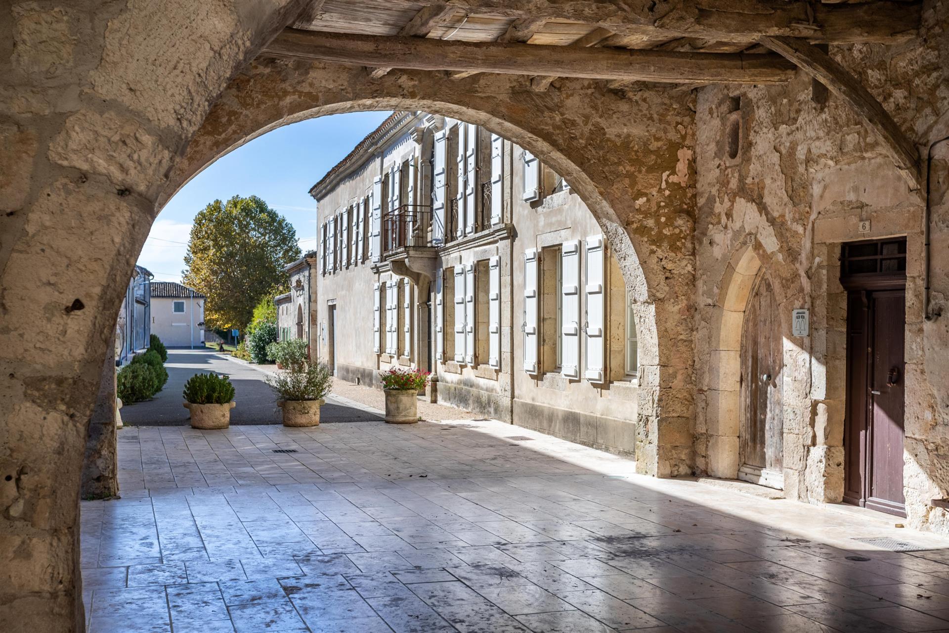 Maison à vendre, 330m², Castelsagrat