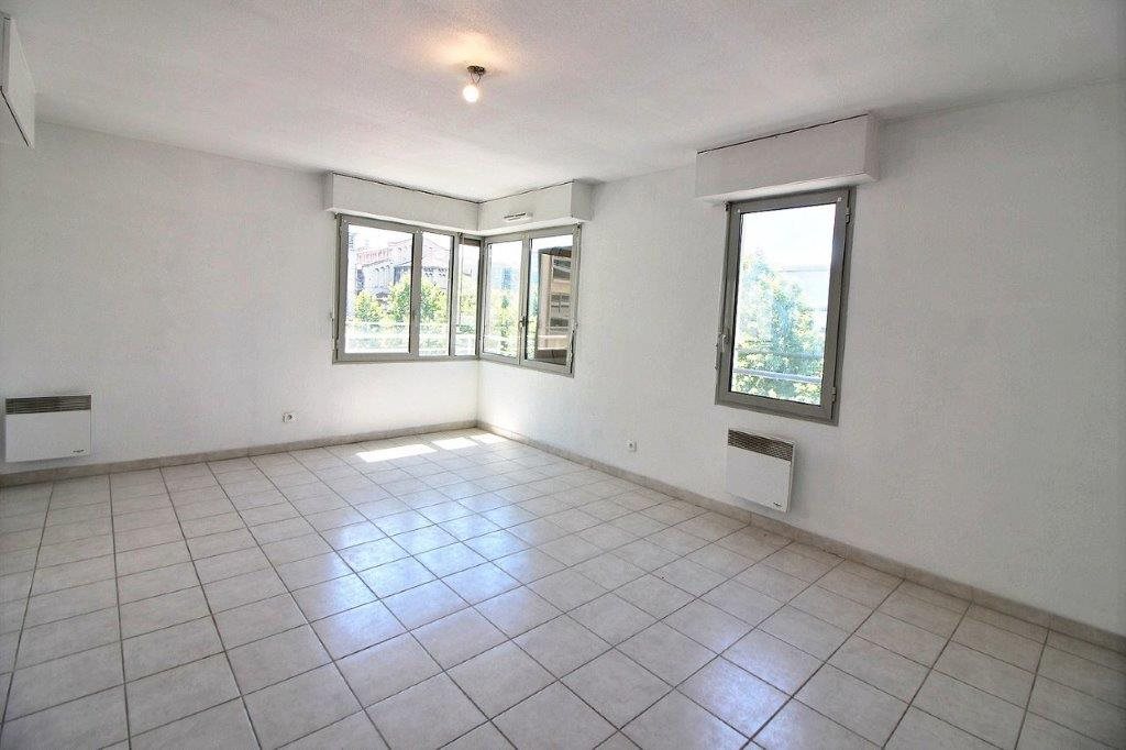 Appartement à louer, 51m², Marseille 3ème