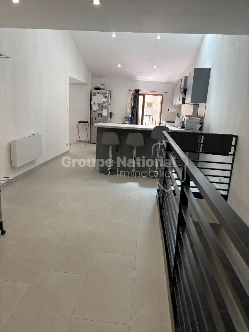 Maison à vendre, 134m², Aramon