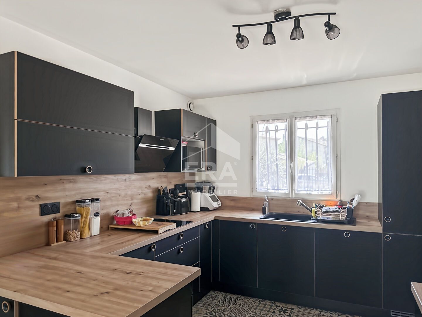 Maison à vendre, 82m², Châteaurenard
