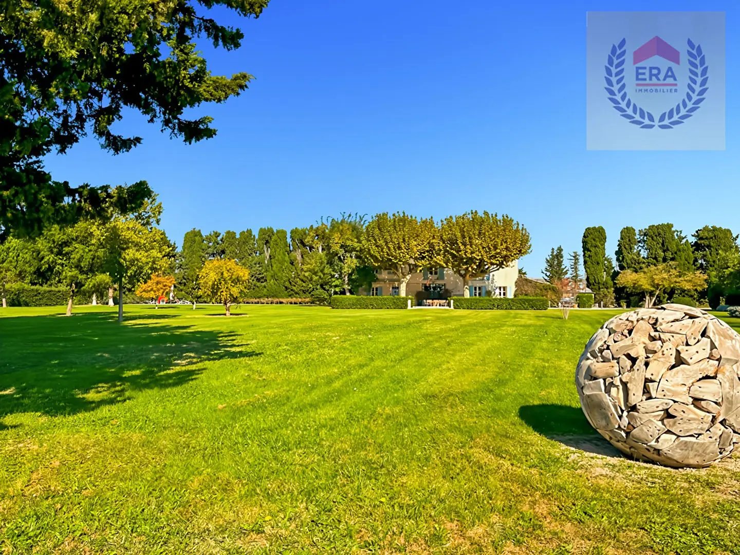 Maison à vendre, 335m², Eyragues