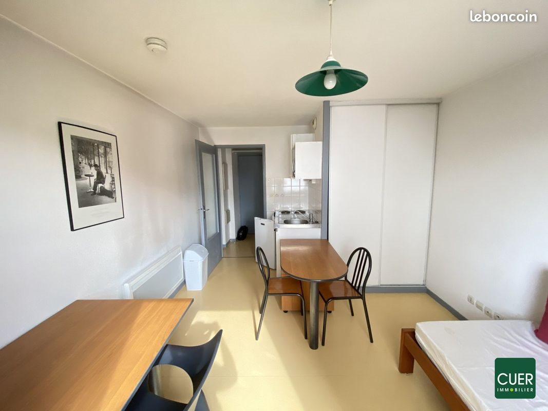 Appartement à louer, 18m², Valence