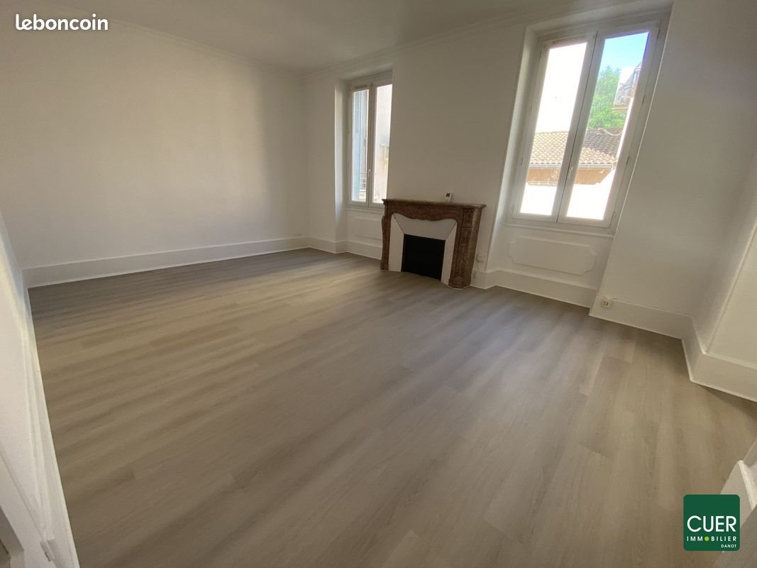 Appartement à louer, 51m², Valence