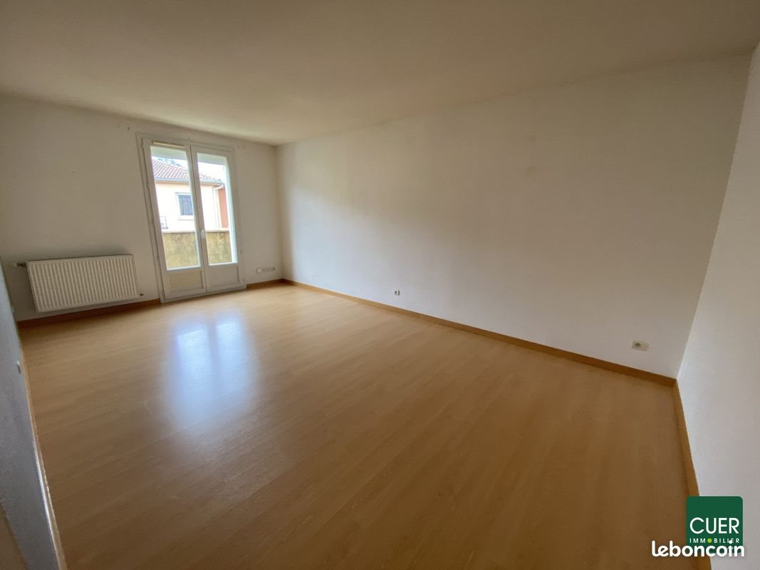 Appartement à louer, 64m², Guilherand-Granges