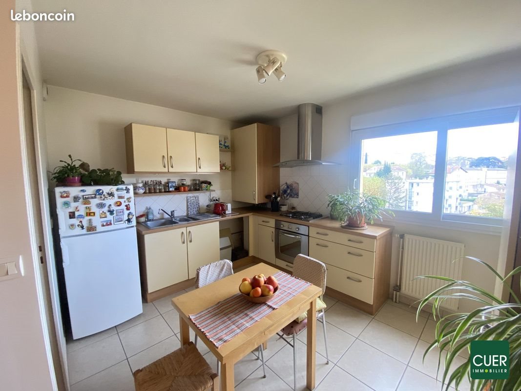 Appartement à louer, 83m², Bourg-lès-Valence