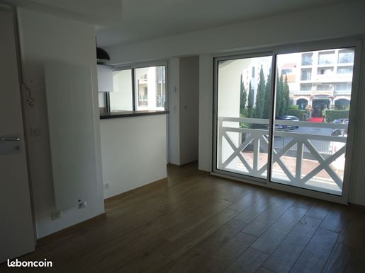 Advert pic 0