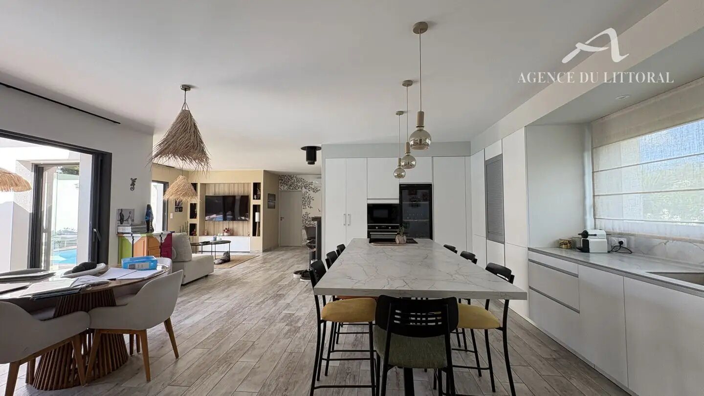 Maison à vendre, 171m², Arès